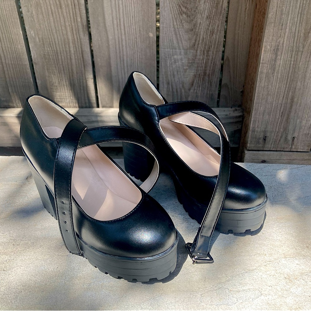Chunky Mary Jane heels platform black cross lace strap